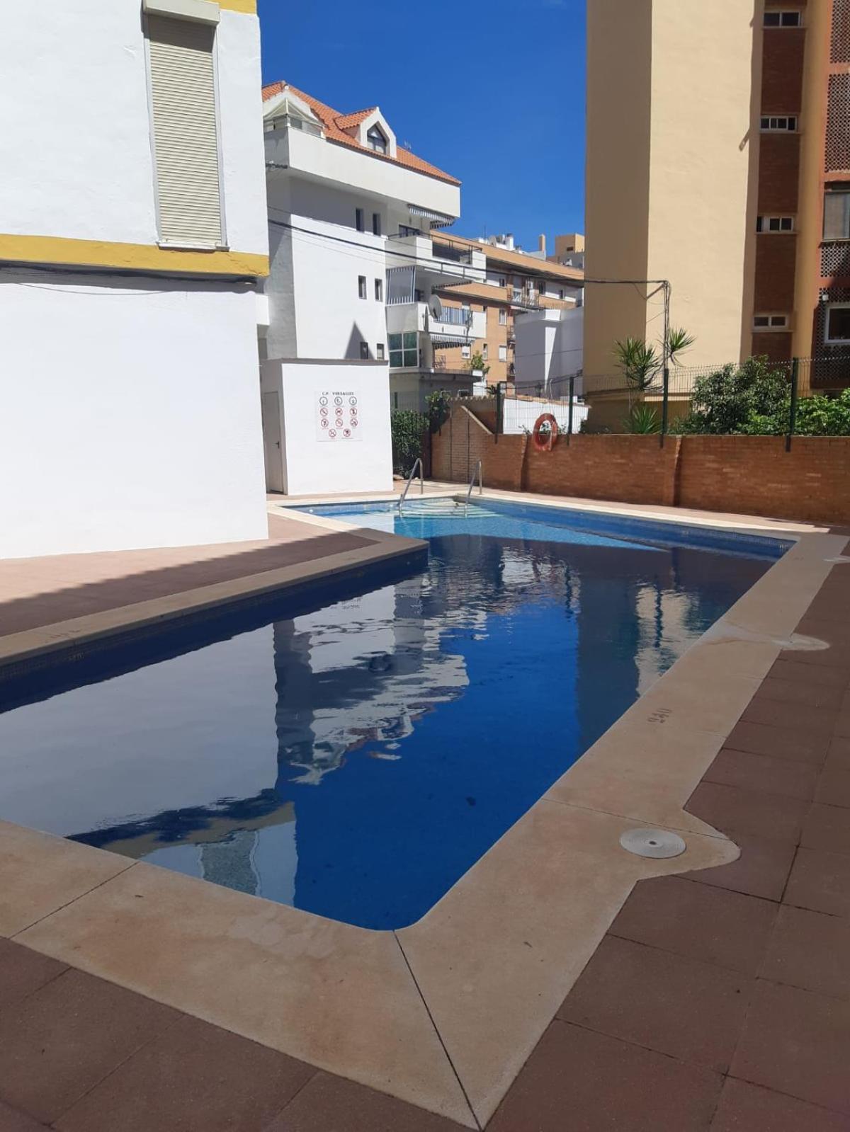 פואנגירולה Versalles Beach Apartament מראה חיצוני תמונה